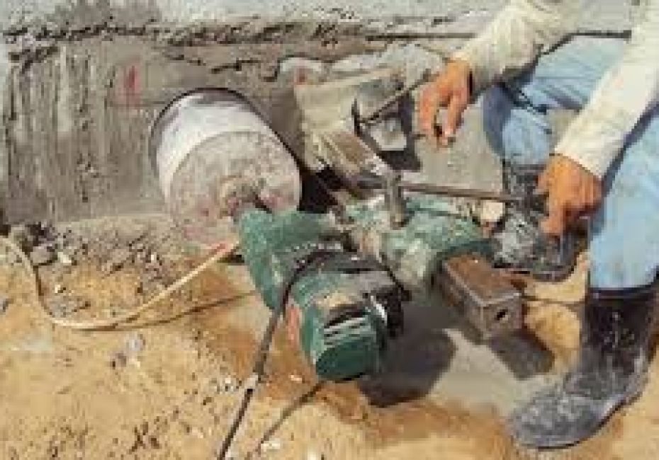 HÌNH ẢNH ĐỤC PHÁ BÊ TÔNG 